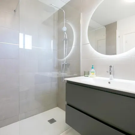 Dom wakacyjny West Townhouse Cecilia *