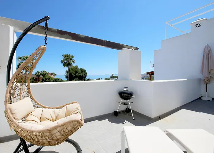 West Townhouse Cecilia Holiday home *