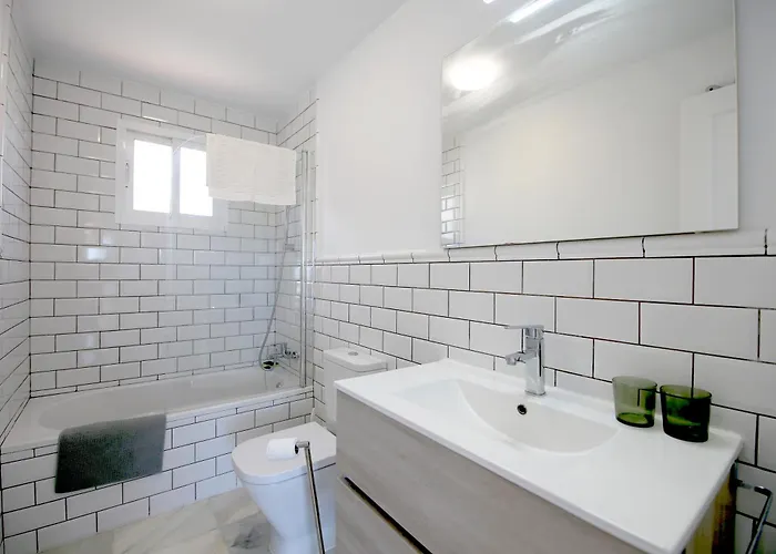 West Townhouse Cecilia