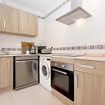 West Townhouse Cecilia *