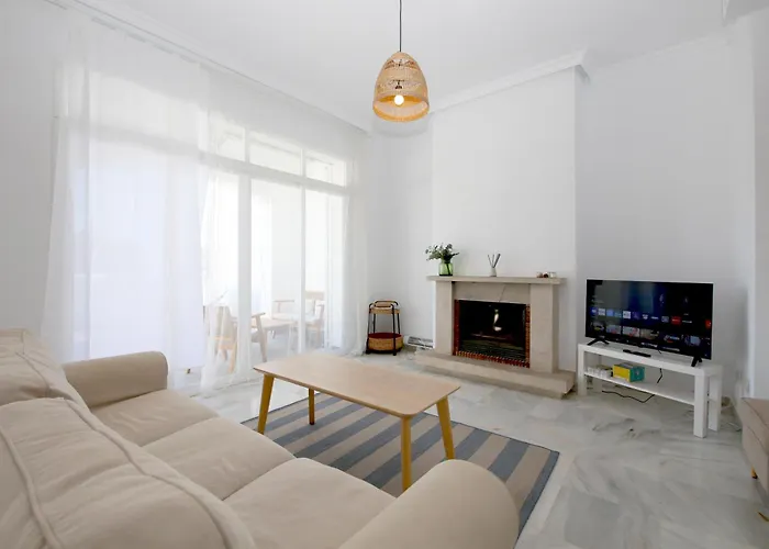 West Townhouse Cecilia 펜션 *